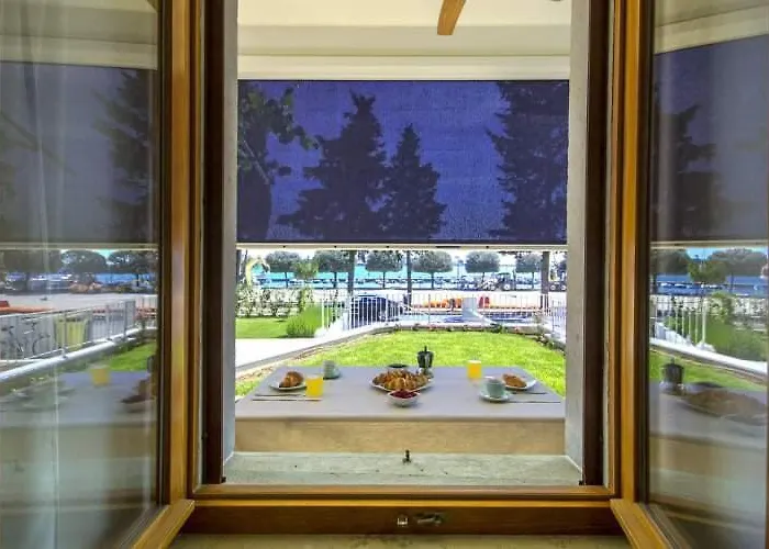 Derossi Apartment *